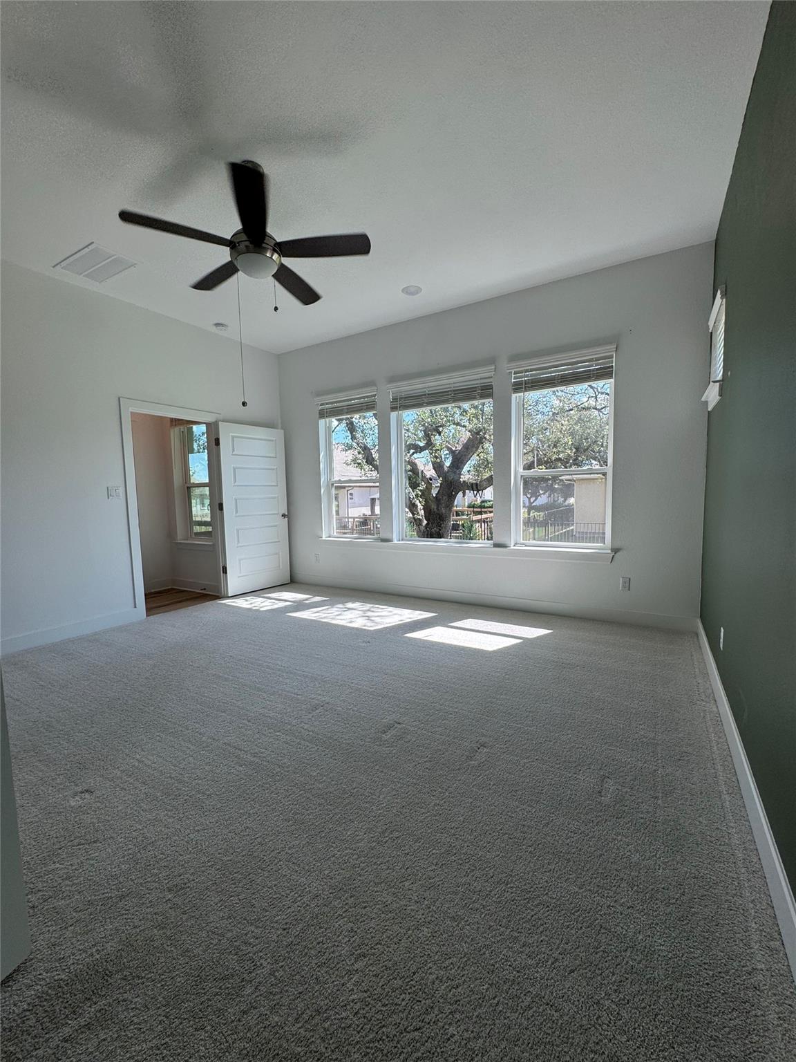 109 Monterey Oak Trl, Georgetown, TX 78628