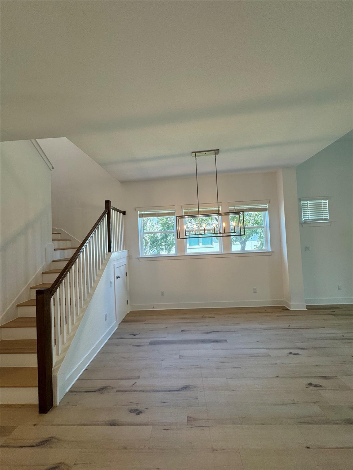 109 Monterey Oak Trl, Georgetown, TX 78628