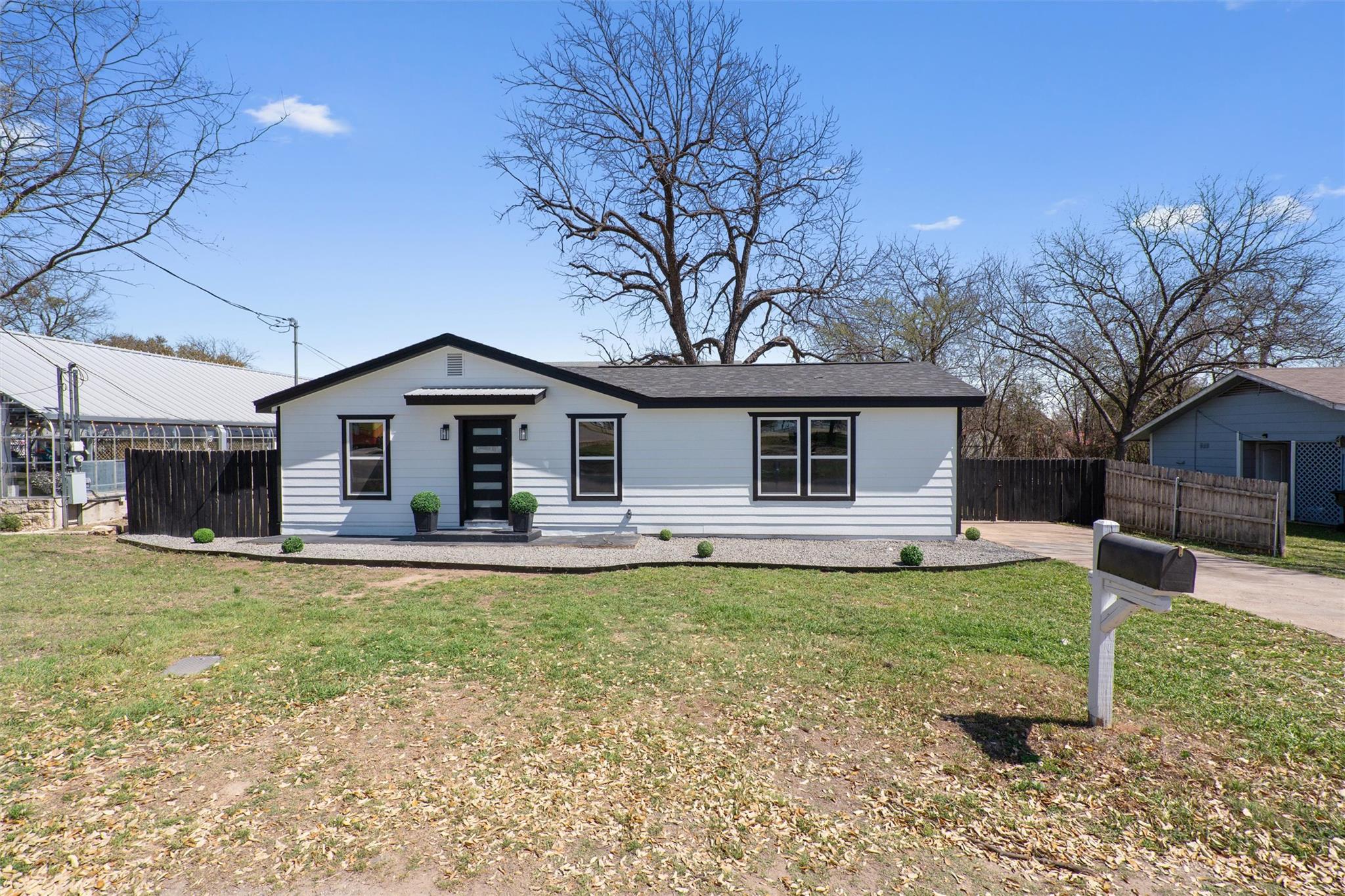 901 N Church St, Georgetown, TX 78626