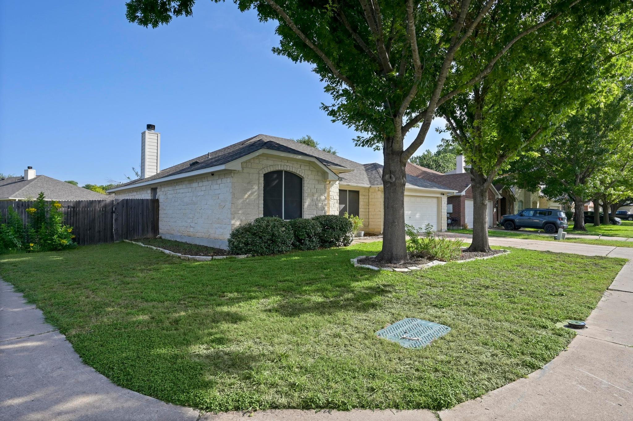 101 Desert Highlands Trl, Round Rock, TX 78665