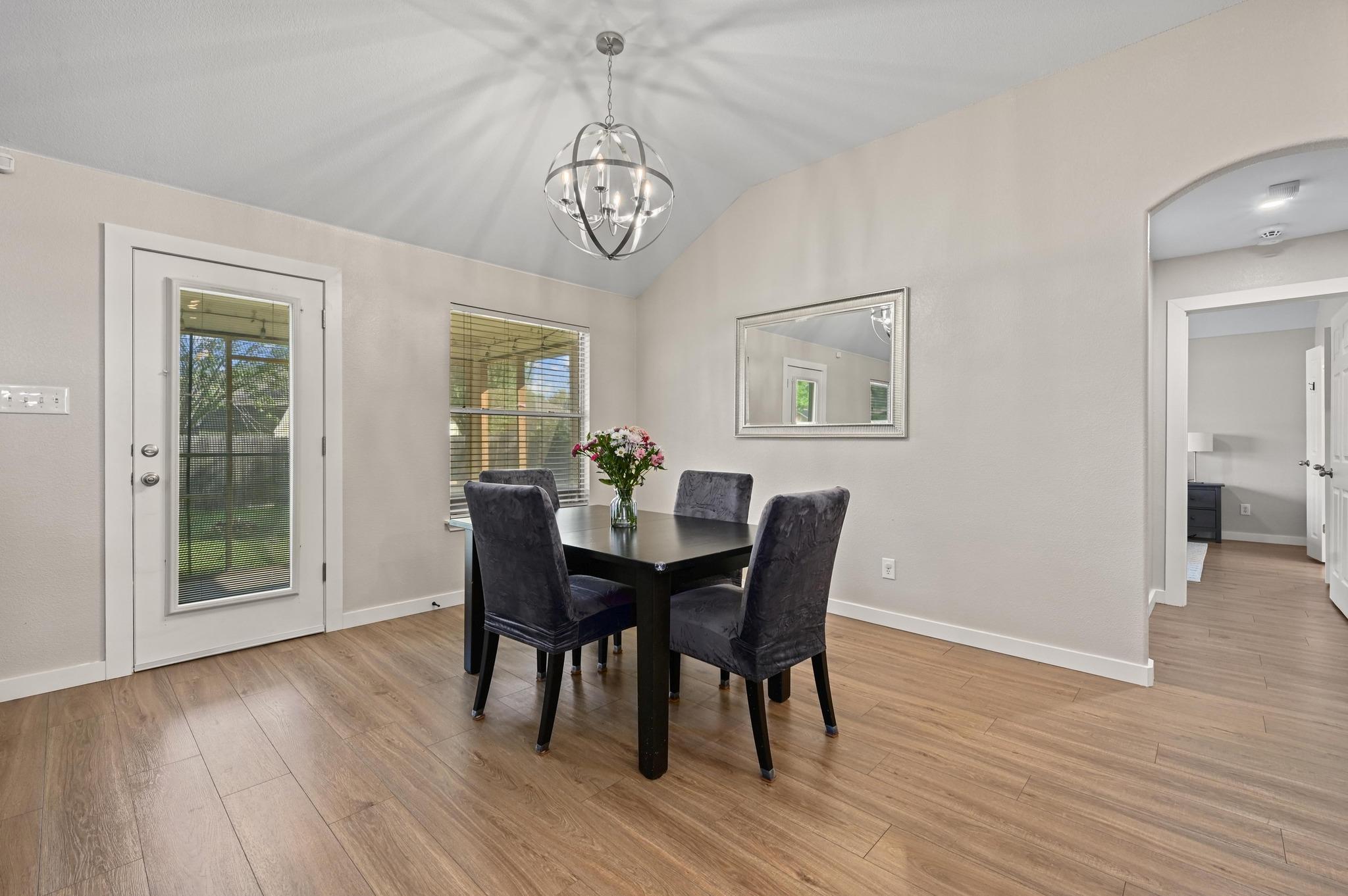 101 Desert Highlands Trl, Round Rock, TX 78665