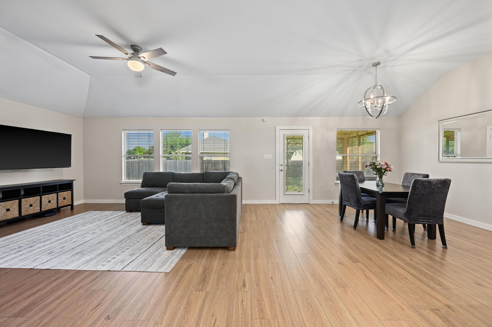 101 Desert Highlands Trl, Round Rock, TX 78665