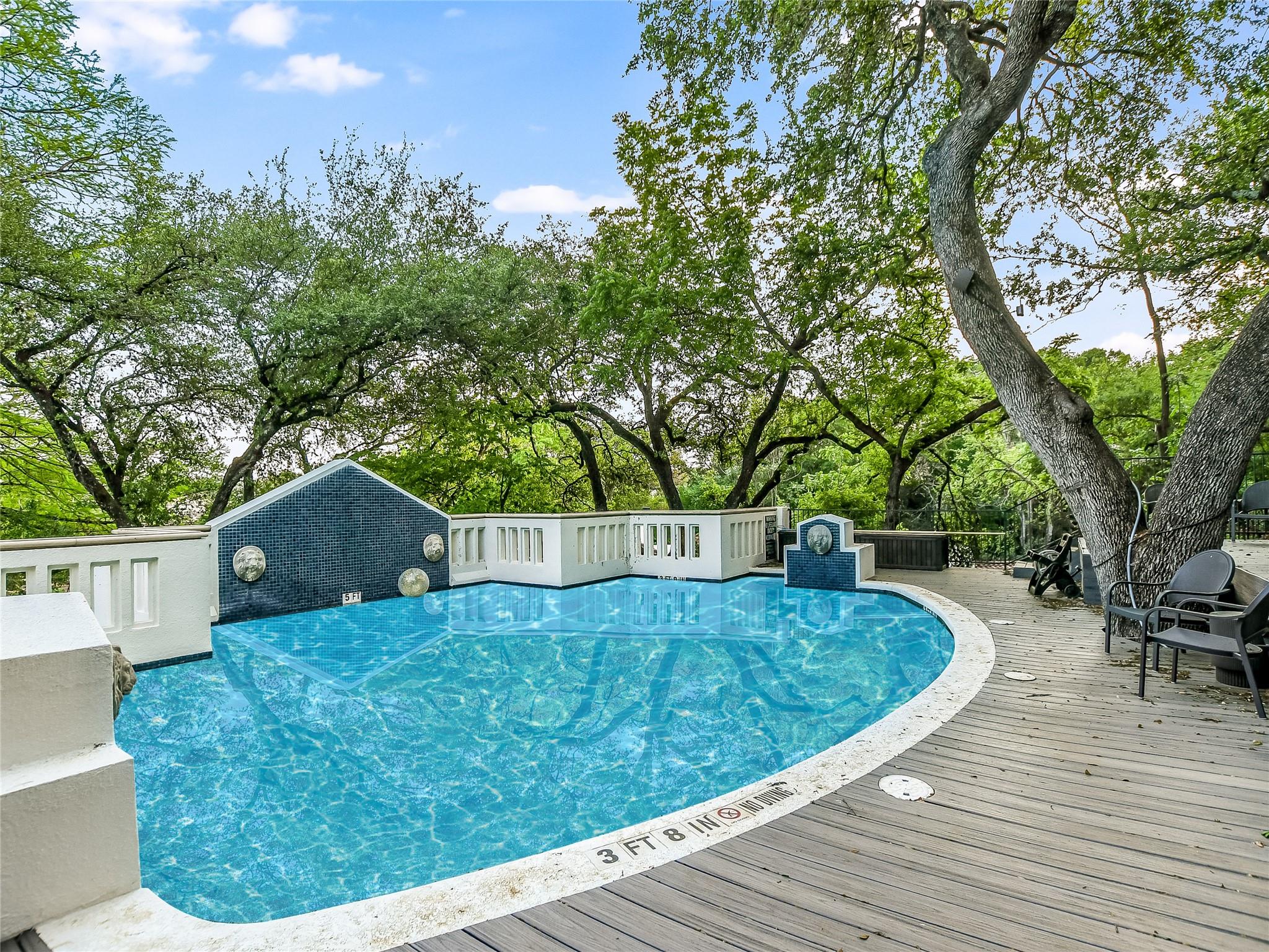1910 Rue De St Tropez # 4, Austin, TX 78746