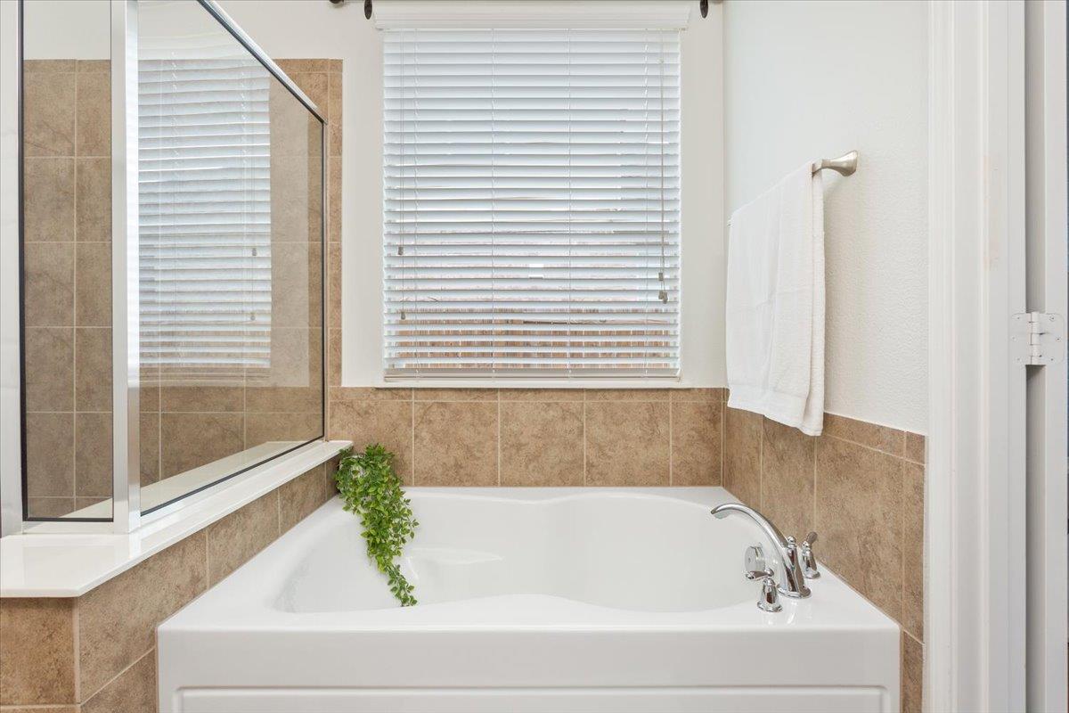 3408 Glastonbury Trl, Pflugerville, TX 78660