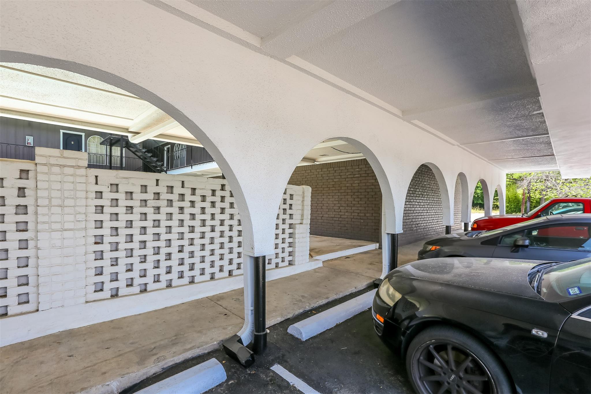 101 E 33rd St # 107, Austin, TX 78705