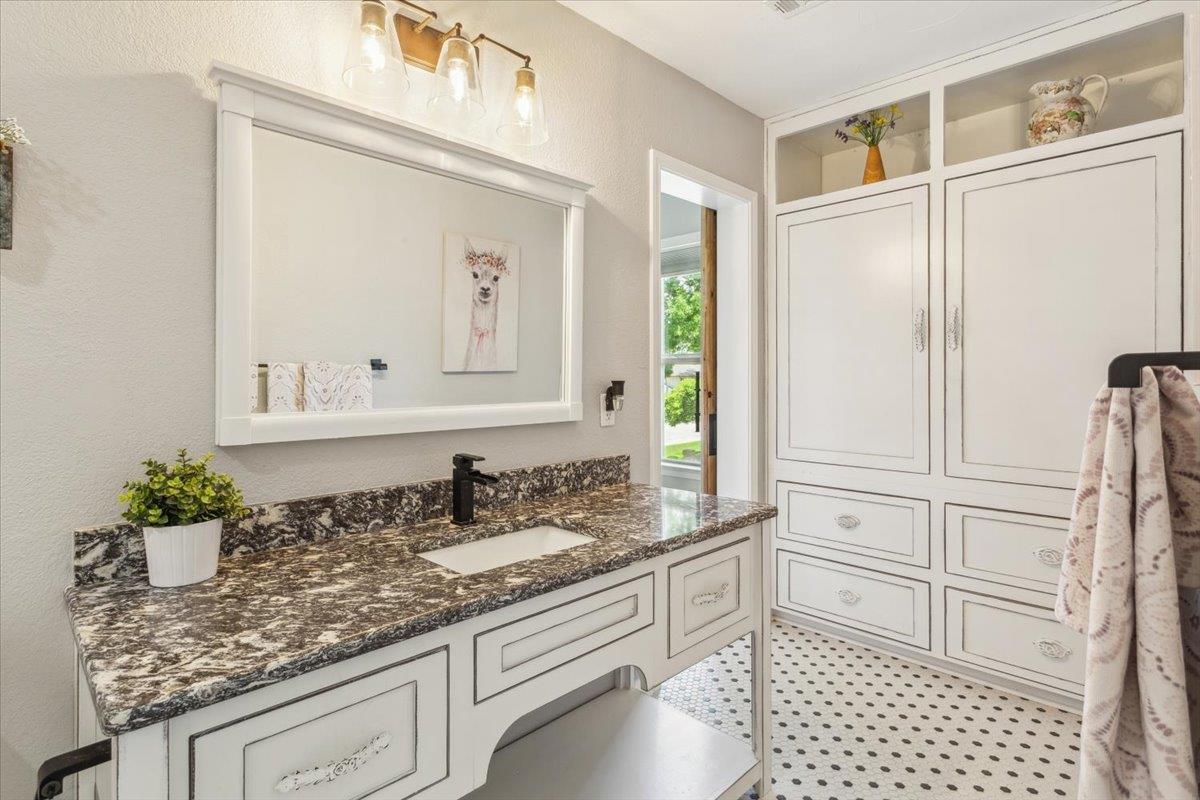 2901 Olympia Dr, Temple, TX 76502