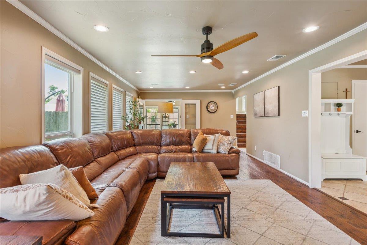 2901 Olympia Dr, Temple, TX 76502