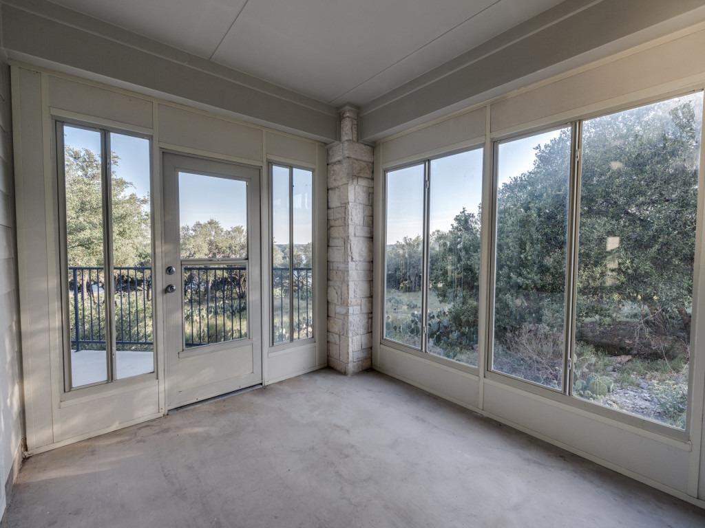 1000 BAMC Dr, Canyon Lake, TX 78133