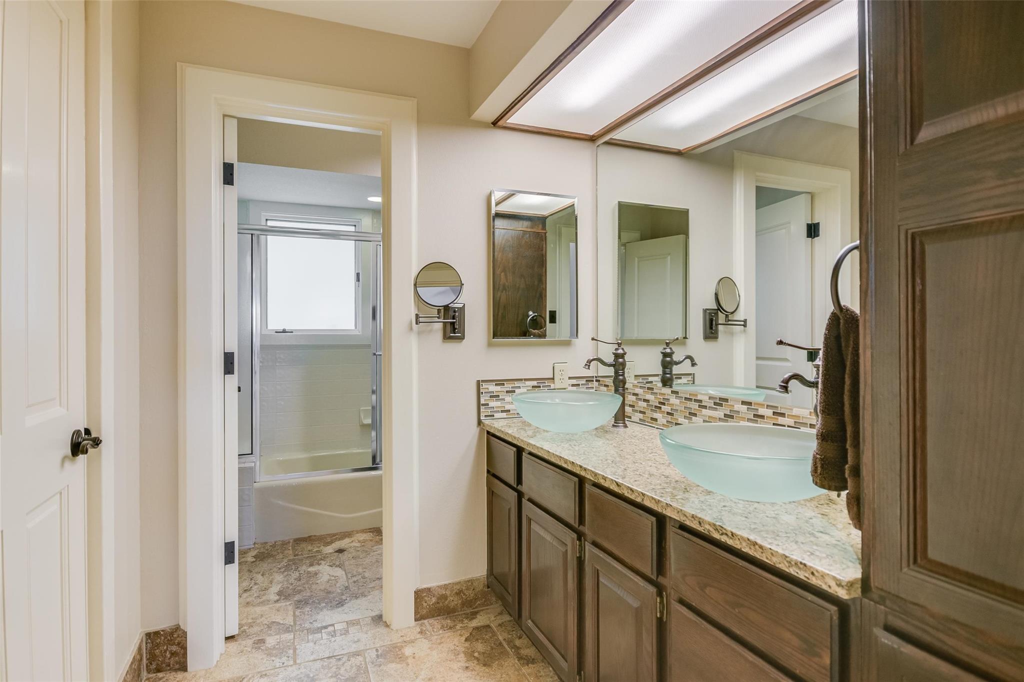 1800 Clubhouse Hill Dr, Spicewood, TX 78669