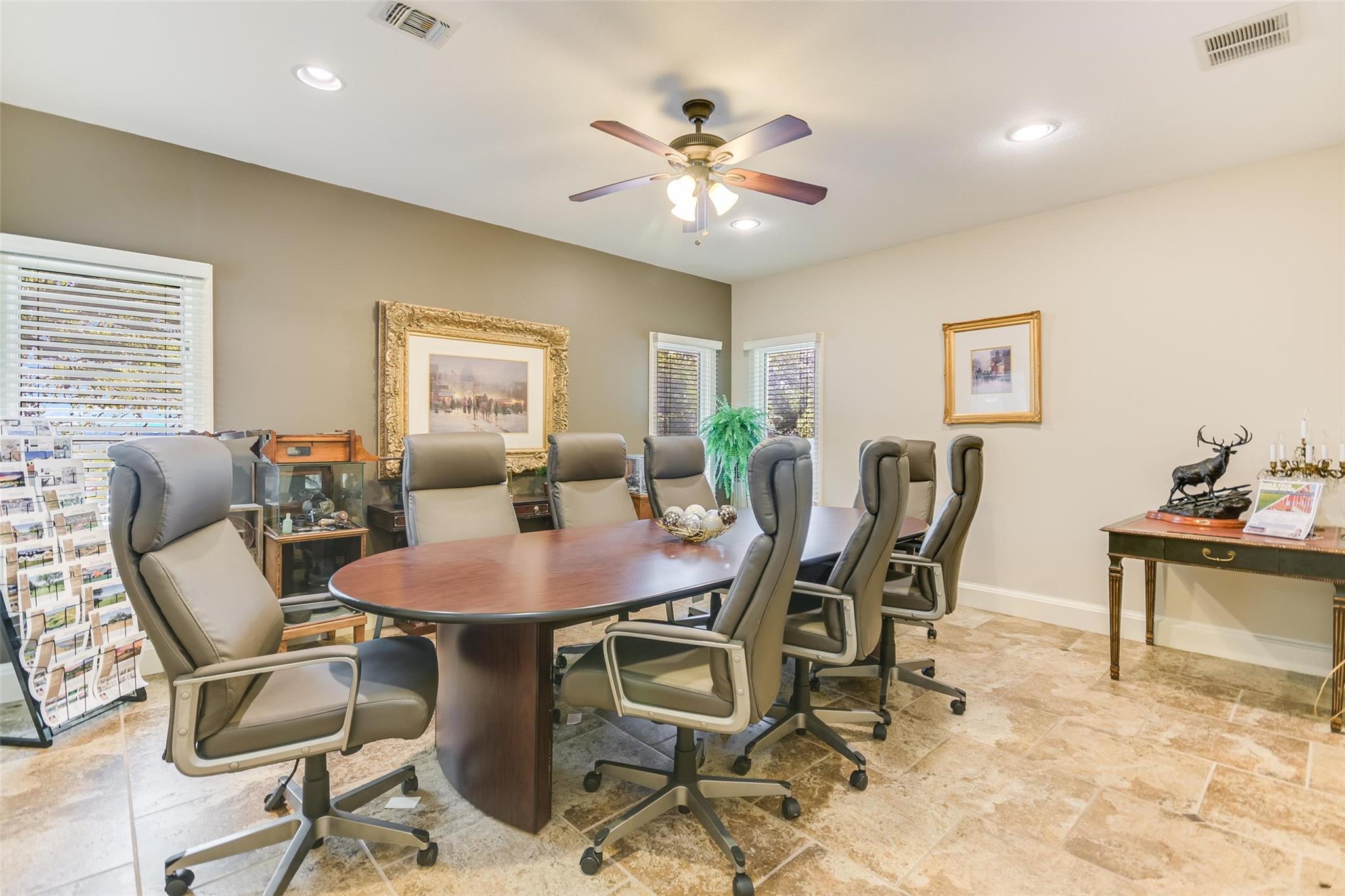 1800 Clubhouse Hill Dr, Spicewood, TX 78669