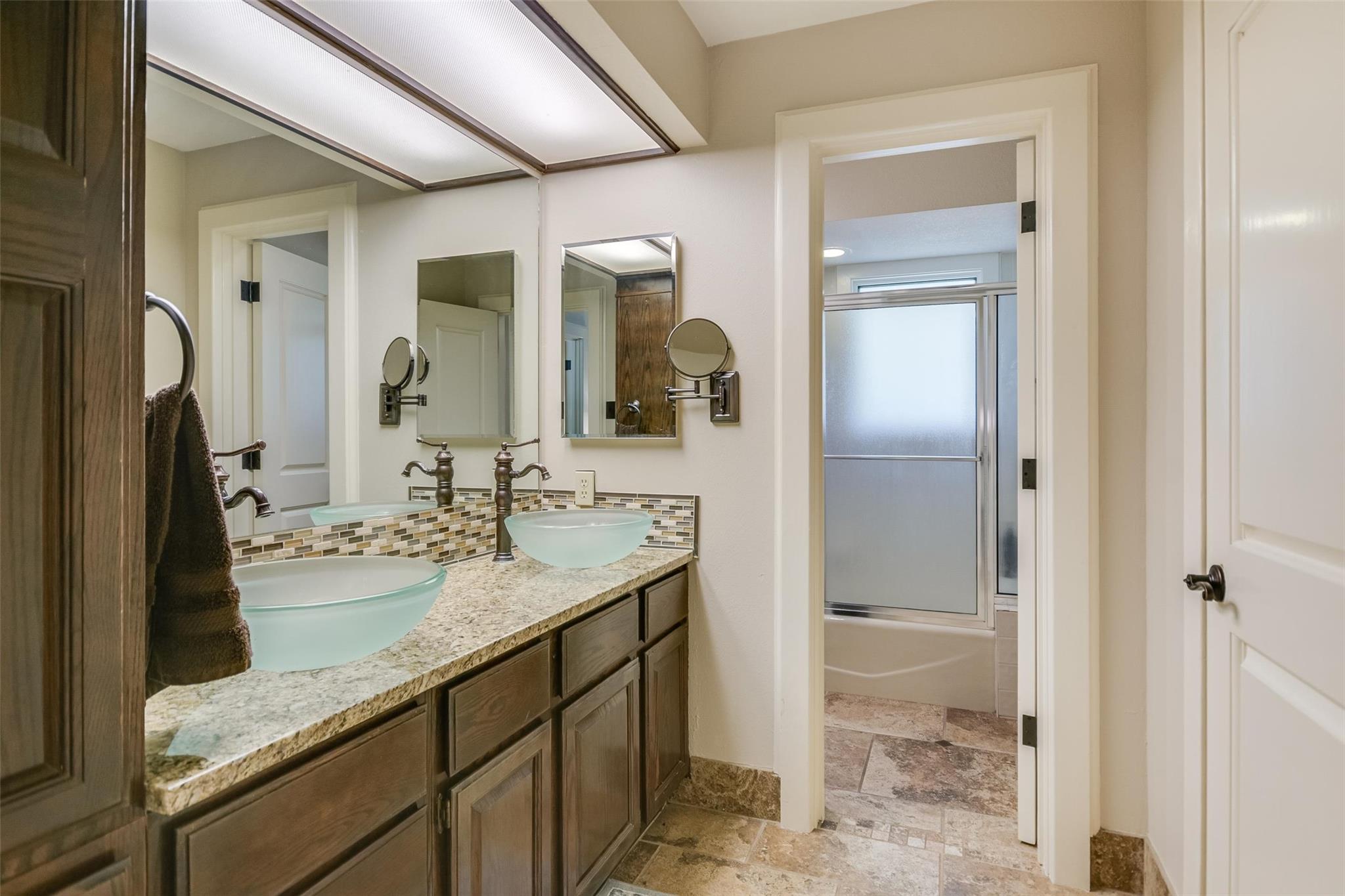 1800 Clubhouse Hill Dr, Spicewood, TX 78669