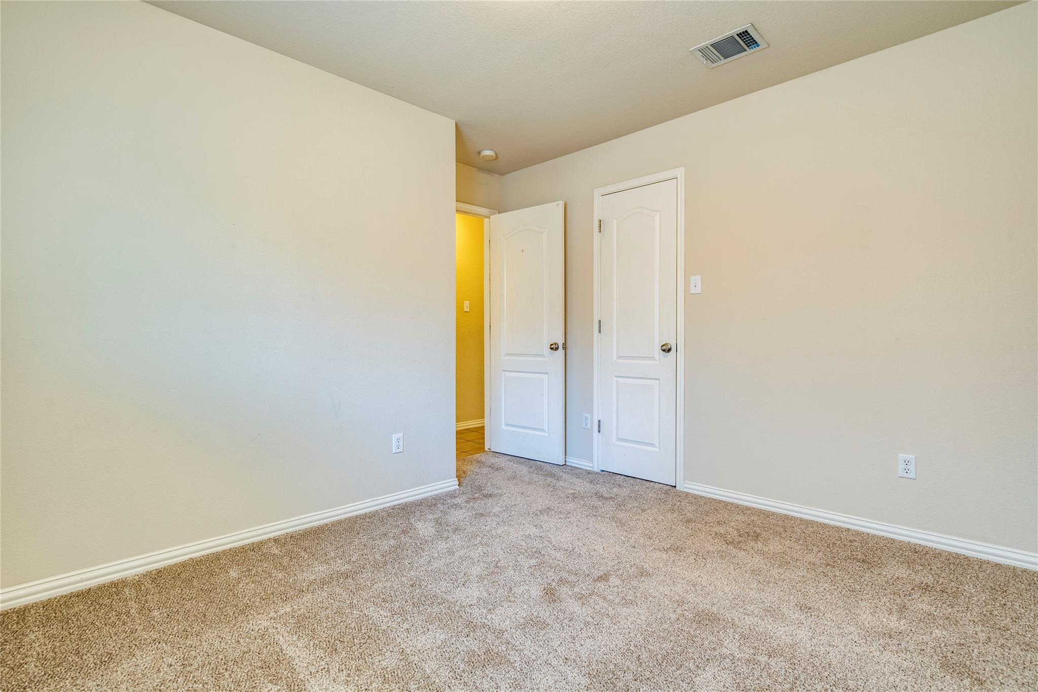 293 Buckingham Dr, Kyle, TX 78640