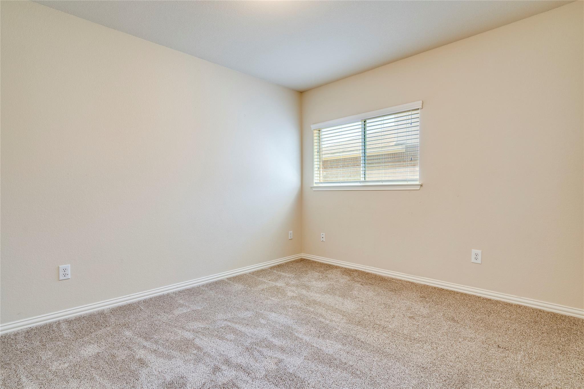 293 Buckingham Dr, Kyle, TX 78640