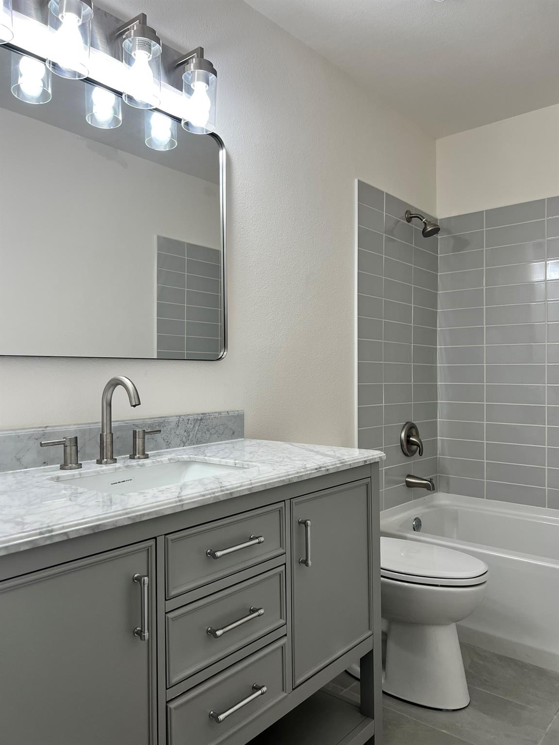 836 Mica Ln, Leander, TX 78641
