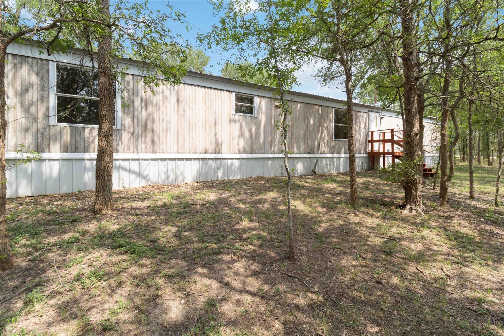 153 Cherylton Dr, Red Rock, TX 78662