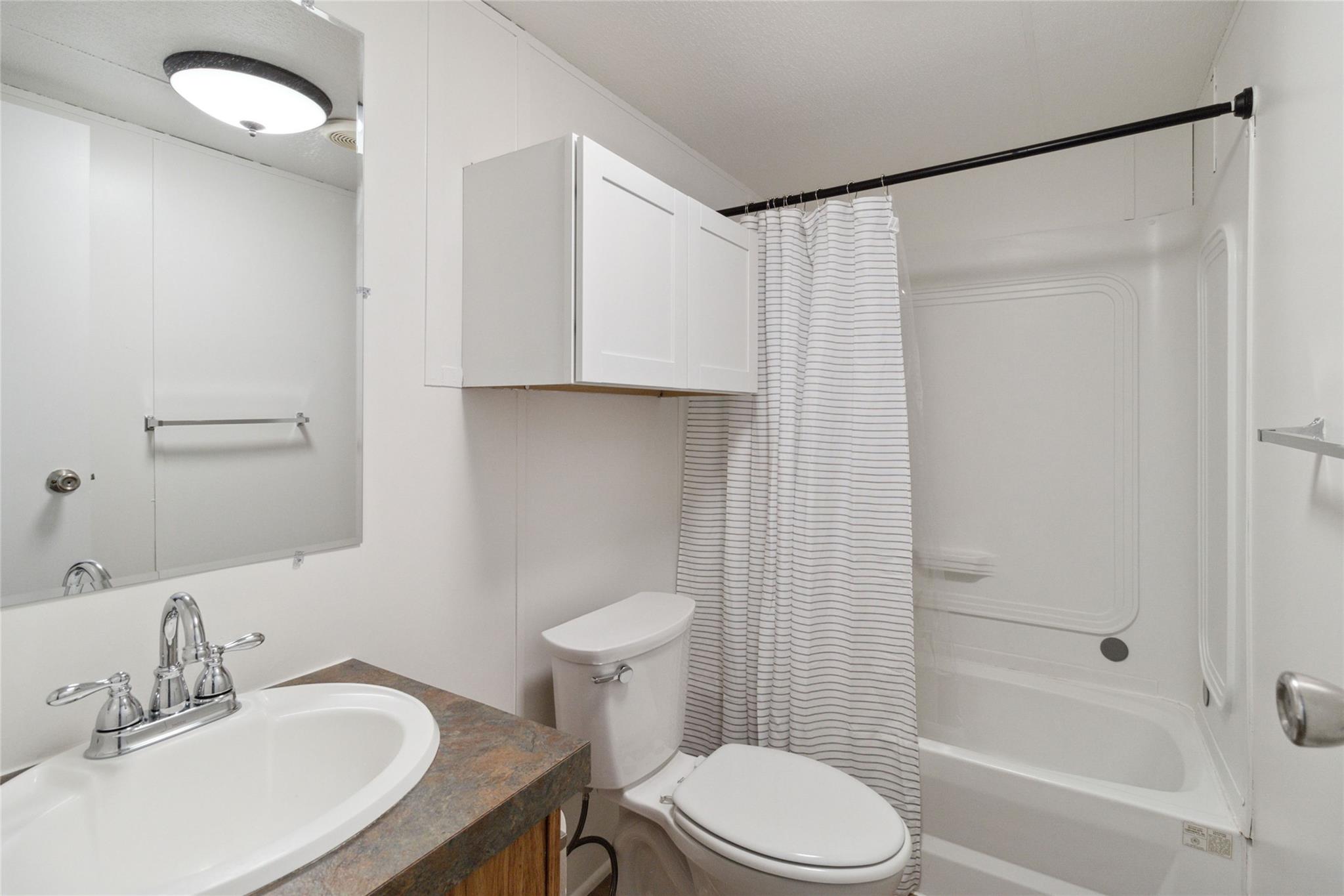 153 Cherylton Dr, Red Rock, TX 78662