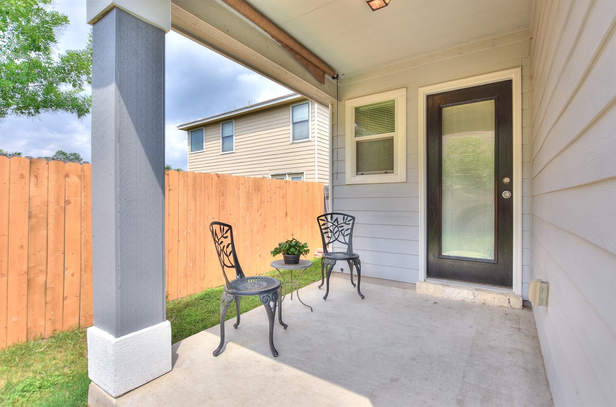 2206 Weiss Ln, Georgetown, TX 78626