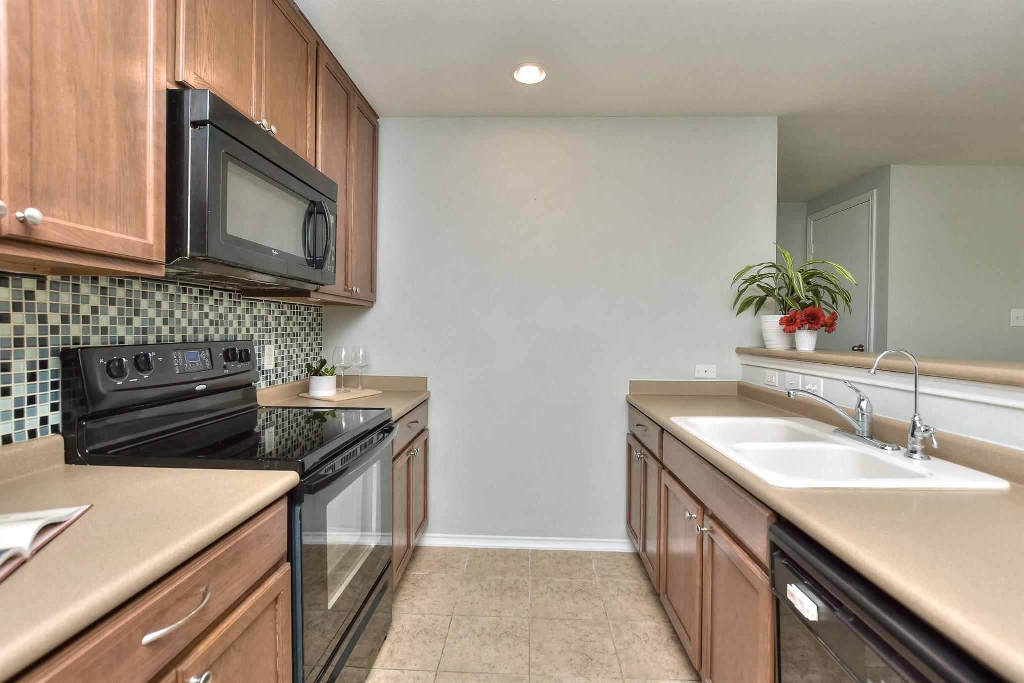 2206 Weiss Ln, Georgetown, TX 78626