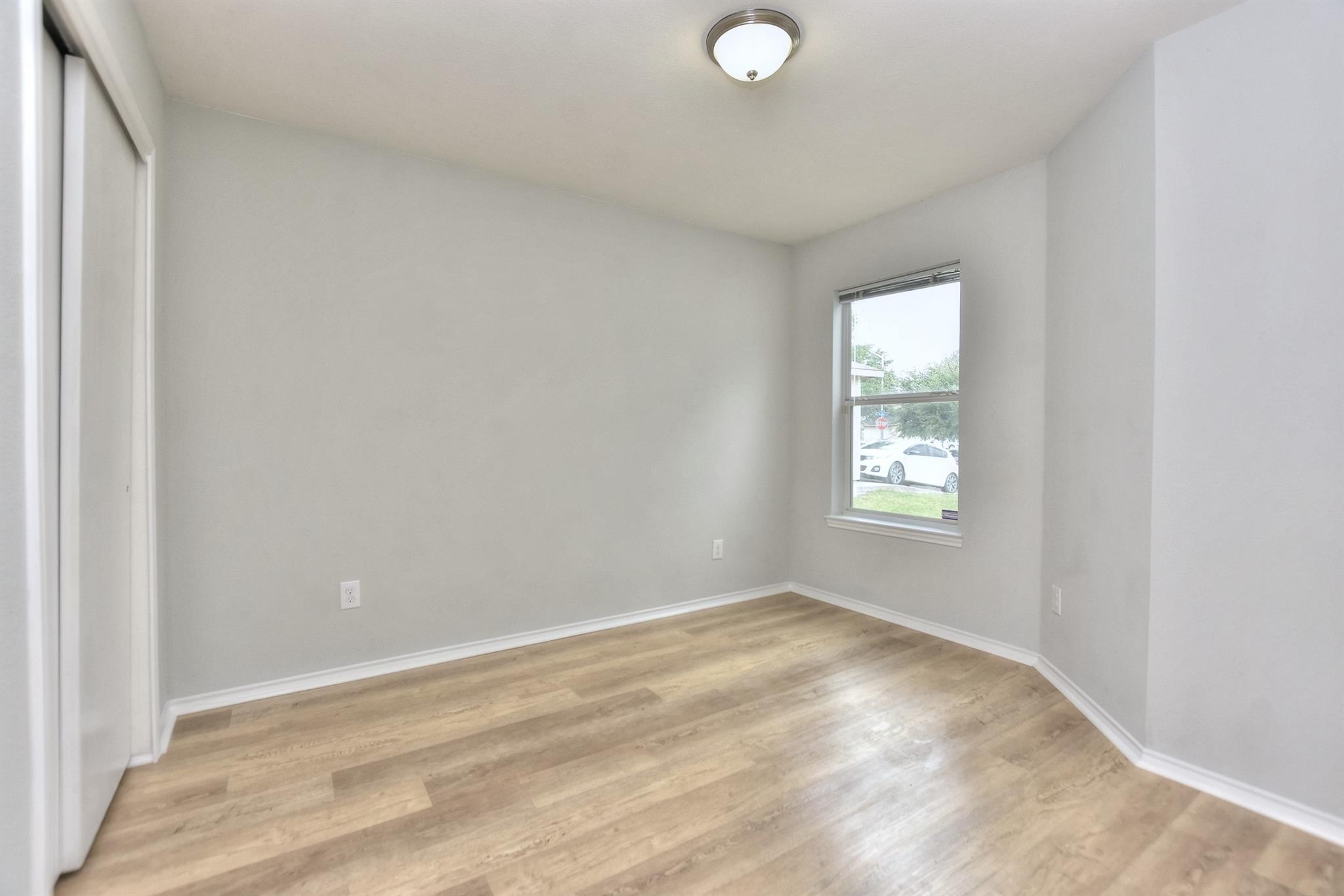 2206 Weiss Ln, Georgetown, TX 78626