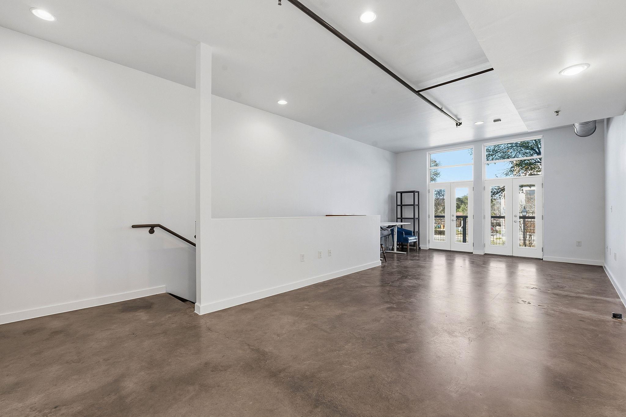 1601 E Cesar Chavez St # 104, Austin, TX 78702