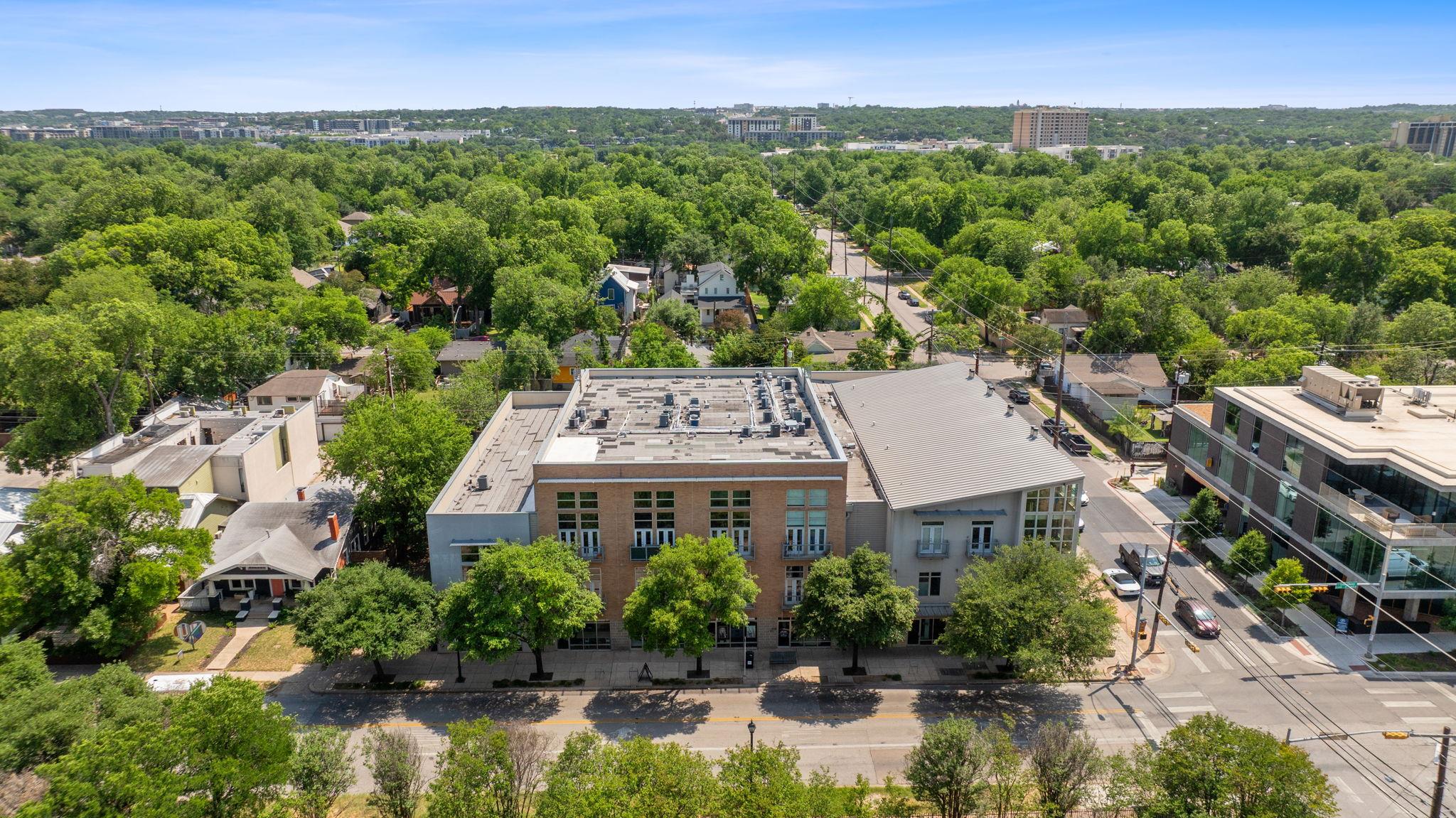1601 E Cesar Chavez St # 104, Austin, TX 78702