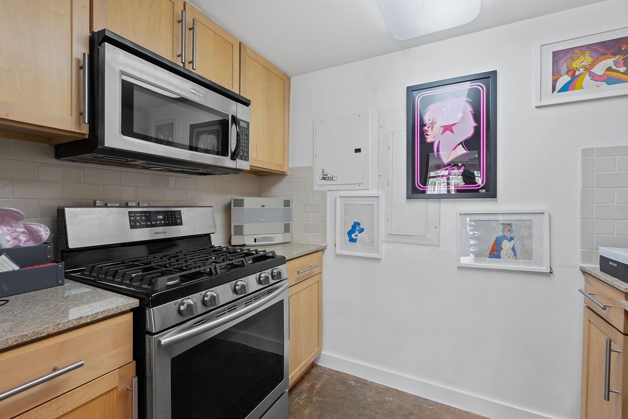 1601 E Cesar Chavez St # 104, Austin, TX 78702