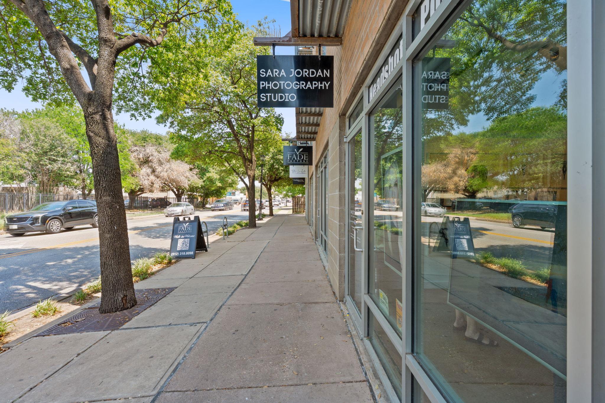1601 E Cesar Chavez St # 104, Austin, TX 78702