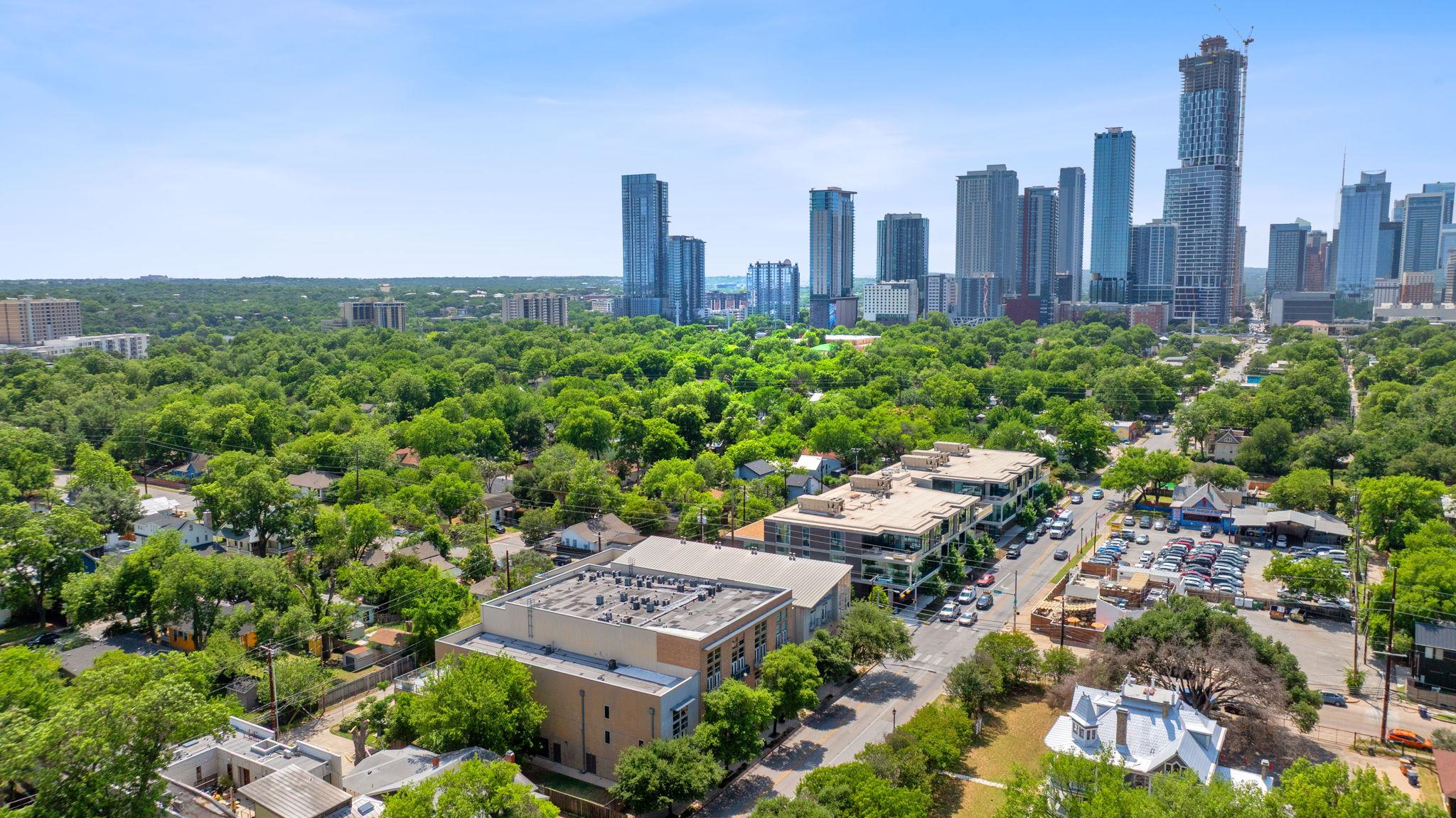 1601 E Cesar Chavez St # 104, Austin, TX 78702