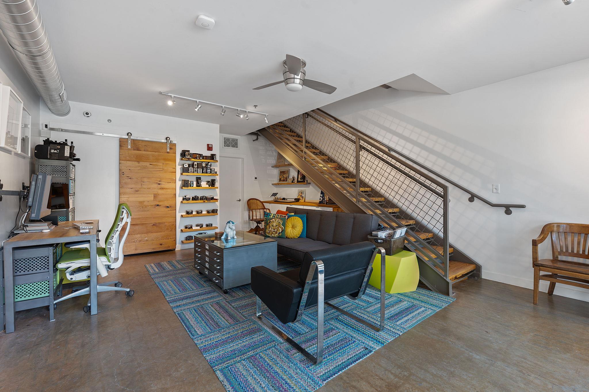 1601 E Cesar Chavez St # 104, Austin, TX 78702