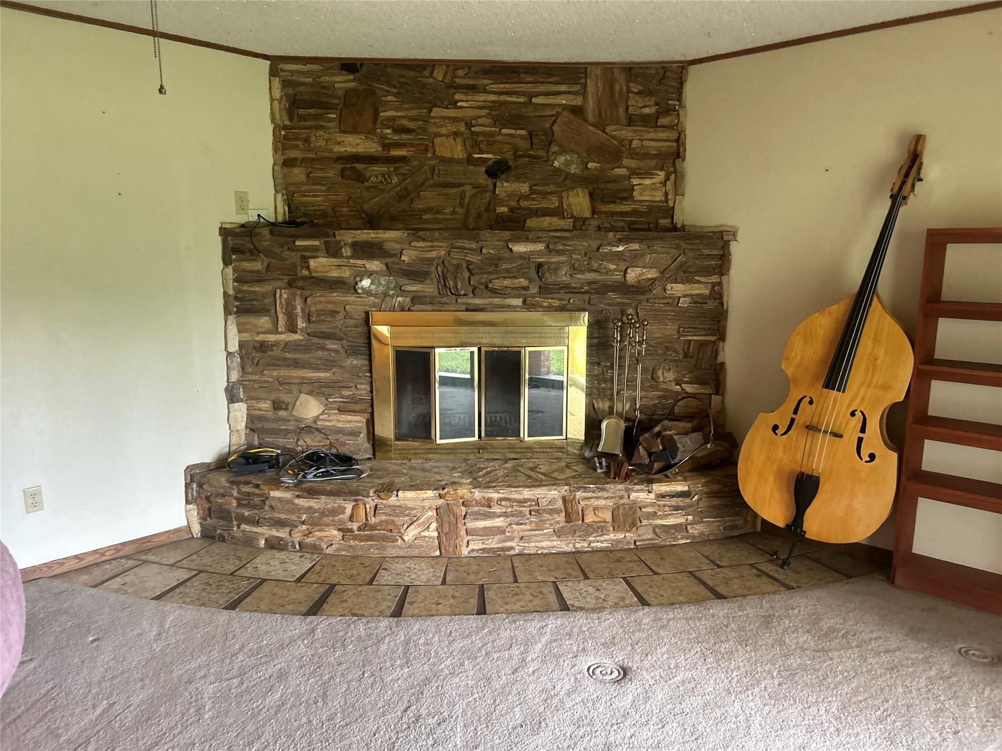 1093 County Road 205 Rd, Giddings, TX 78942
