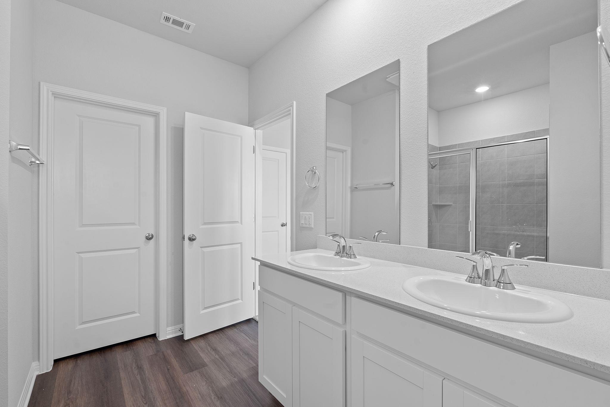 109 Zinnia Ln, Hutto, TX 78634