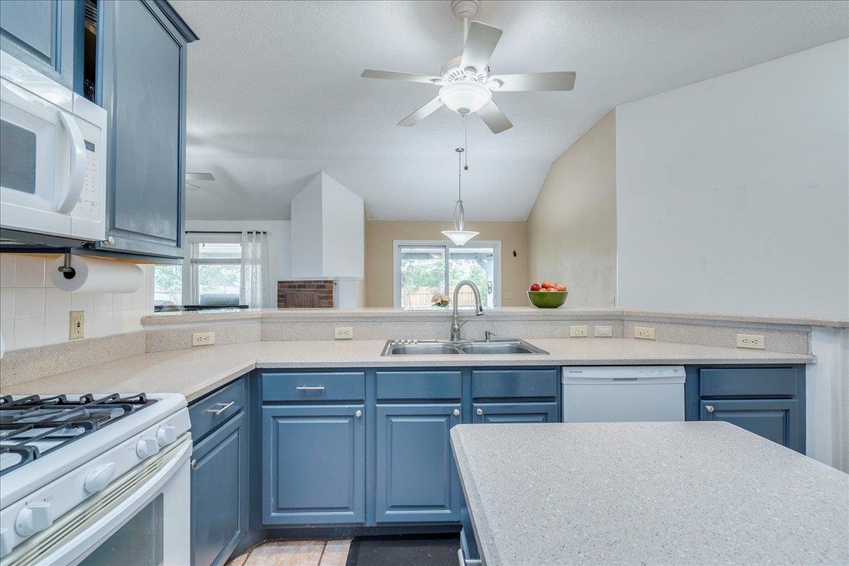 13214 Bennington Ln, Austin, TX 78753
