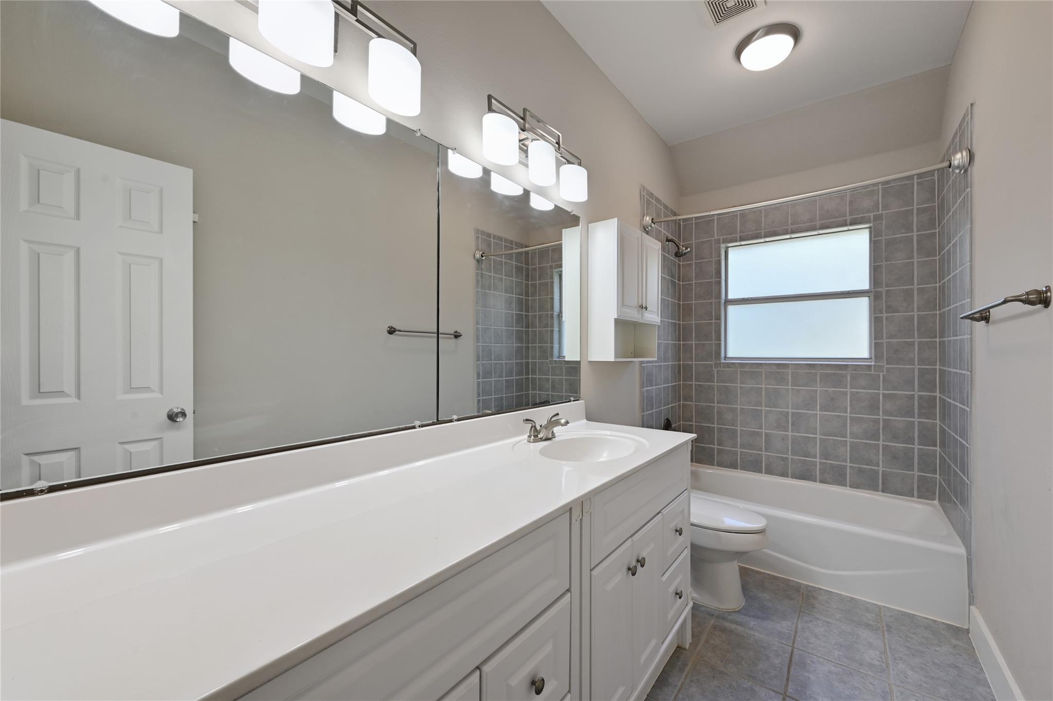 1502 Medio Calle, Austin, TX 78733