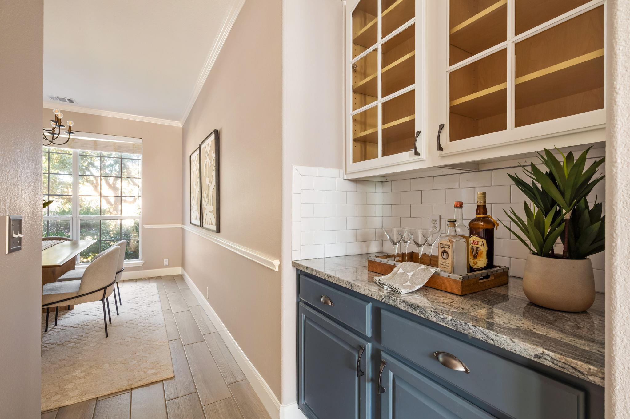 8101 Red Bird Ct, Austin, TX 78726