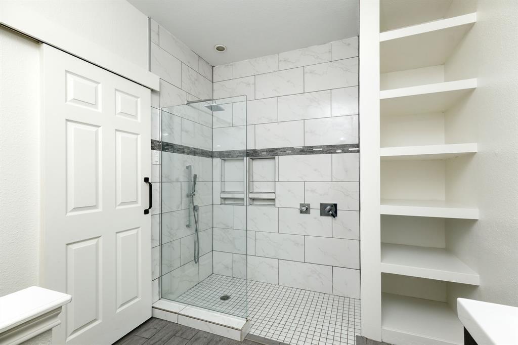 7104 Wandering Oak Rd, Austin, TX 78749