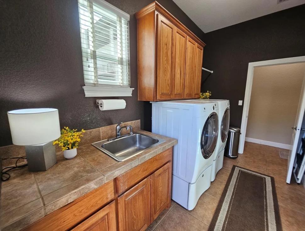 107 W Majestic Oak Ln, Georgetown, TX 78633