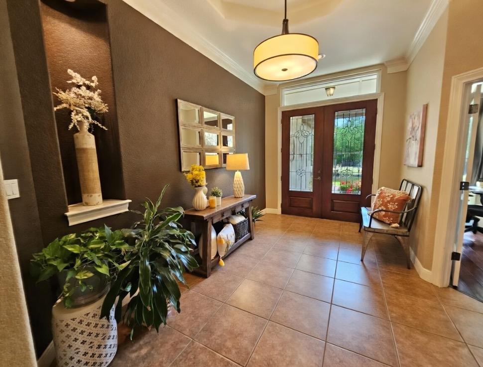 107 W Majestic Oak Ln, Georgetown, TX 78633