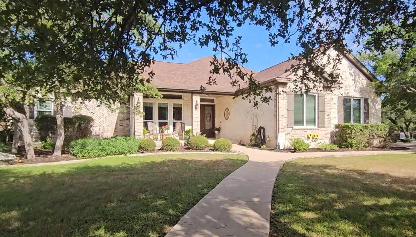 107 W Majestic Oak Ln, Georgetown, TX 78633