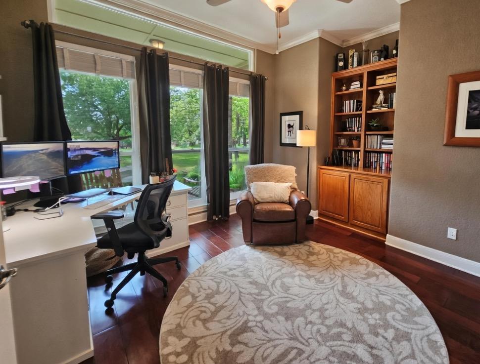 107 W Majestic Oak Ln, Georgetown, TX 78633