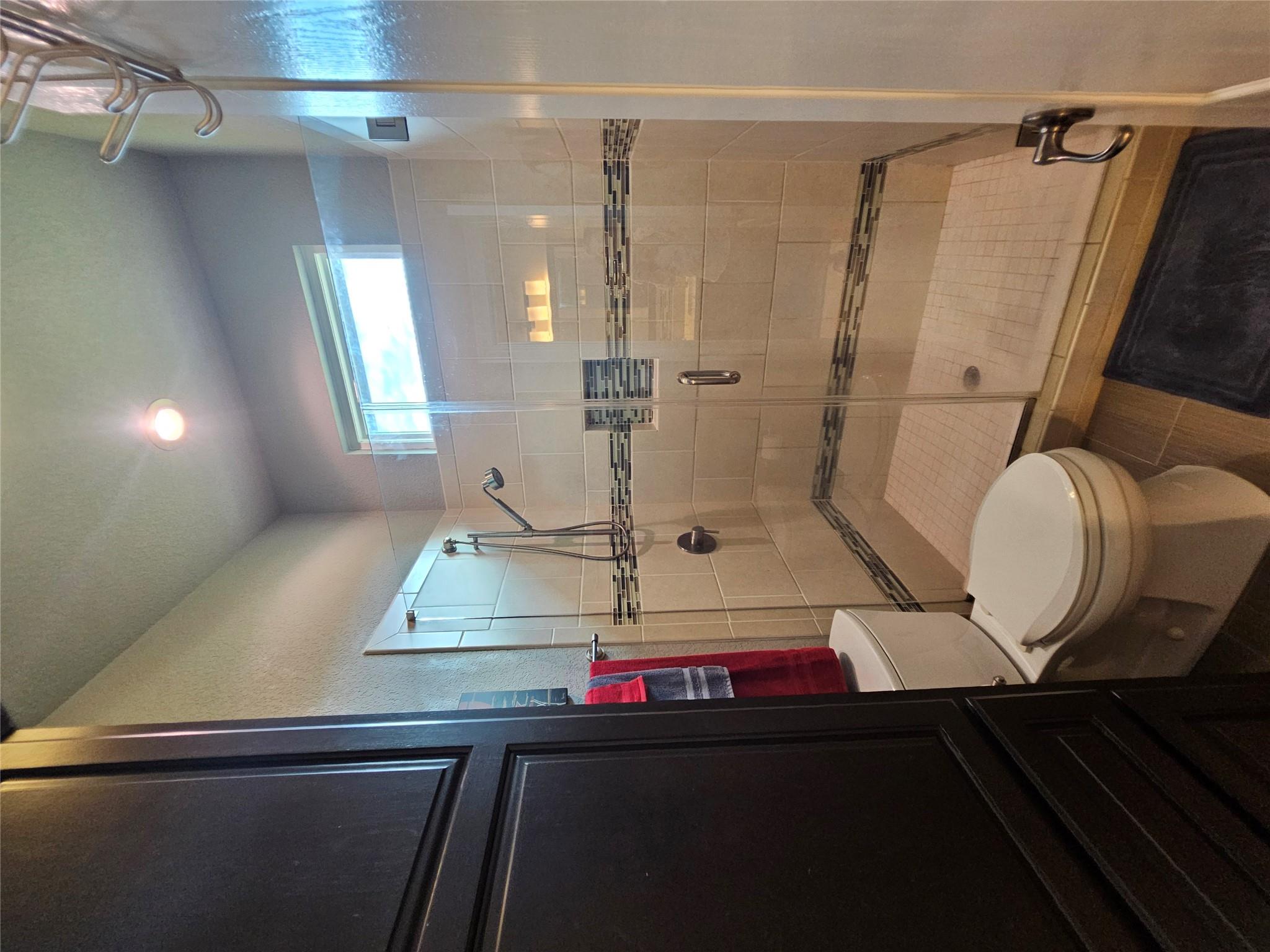 107 W Majestic Oak Ln, Georgetown, TX 78633