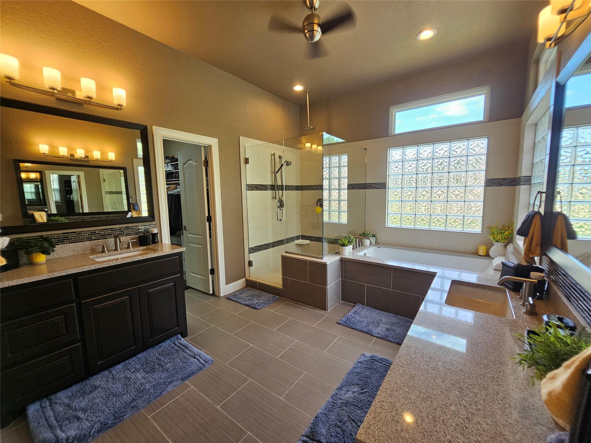 107 W Majestic Oak Ln, Georgetown, TX 78633