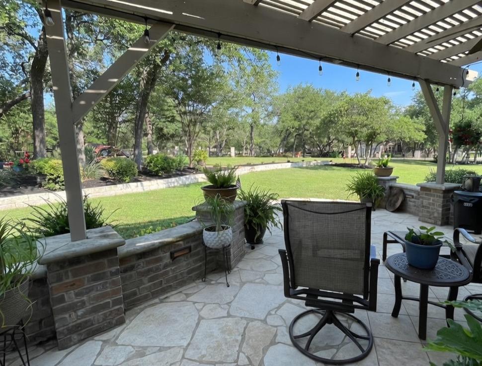 107 W Majestic Oak Ln, Georgetown, TX 78633