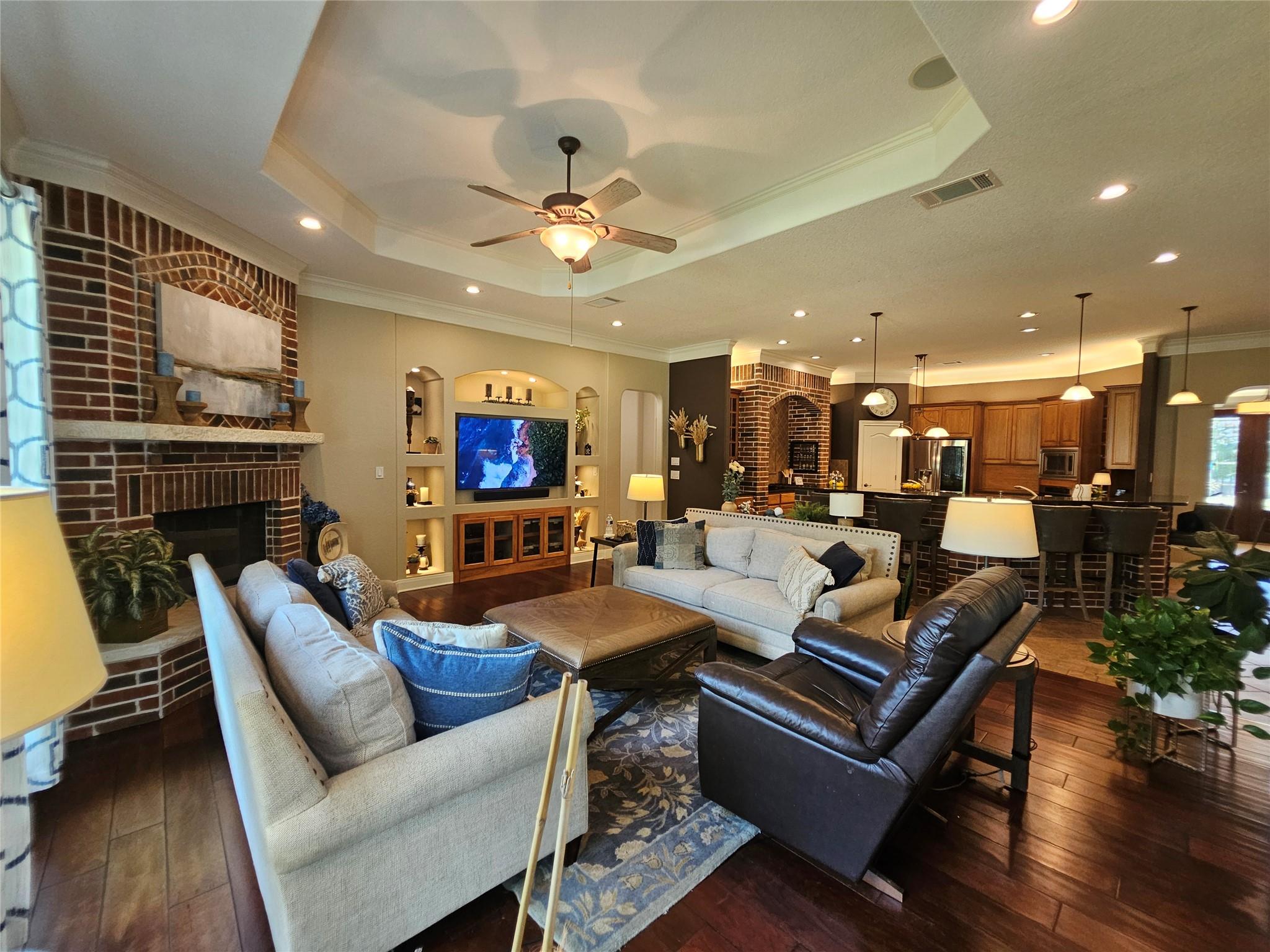 107 W Majestic Oak Ln, Georgetown, TX 78633