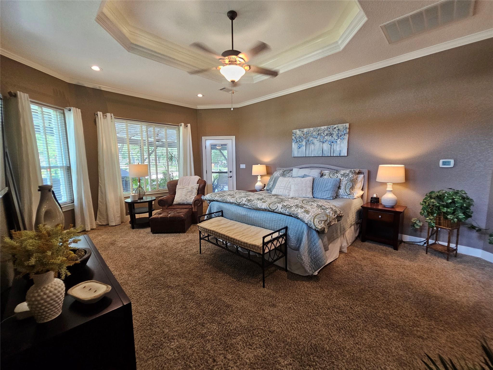 107 W Majestic Oak Ln, Georgetown, TX 78633