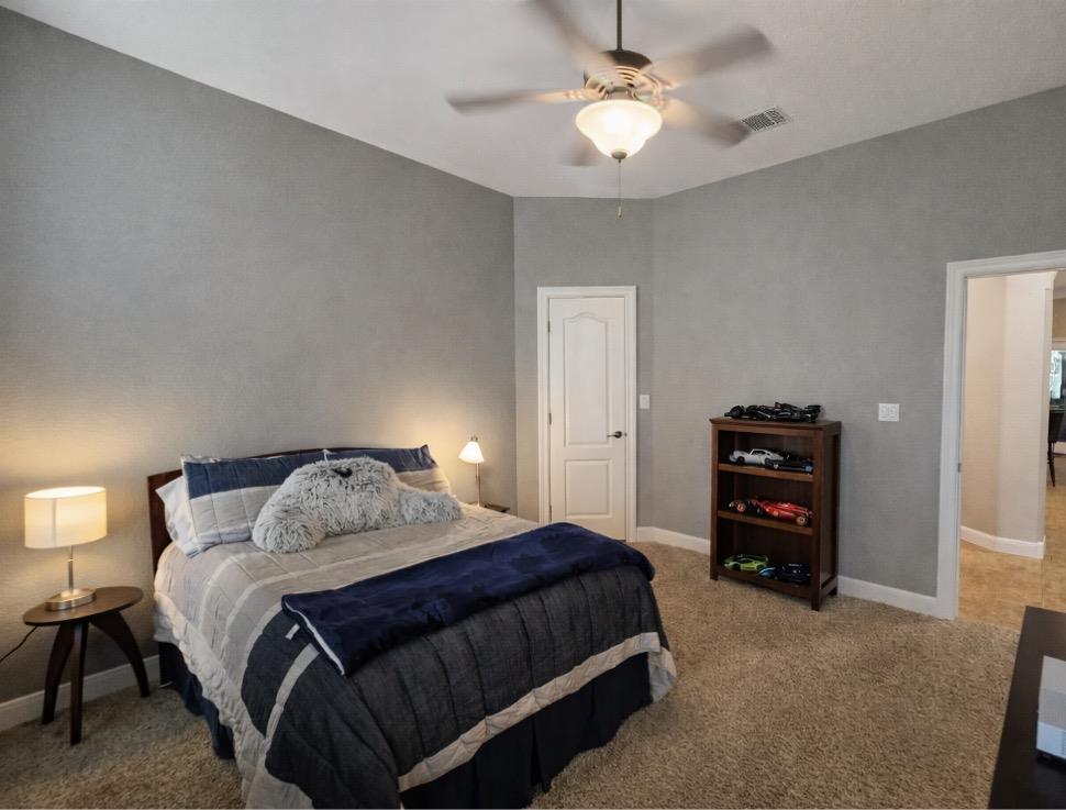 107 W Majestic Oak Ln, Georgetown, TX 78633