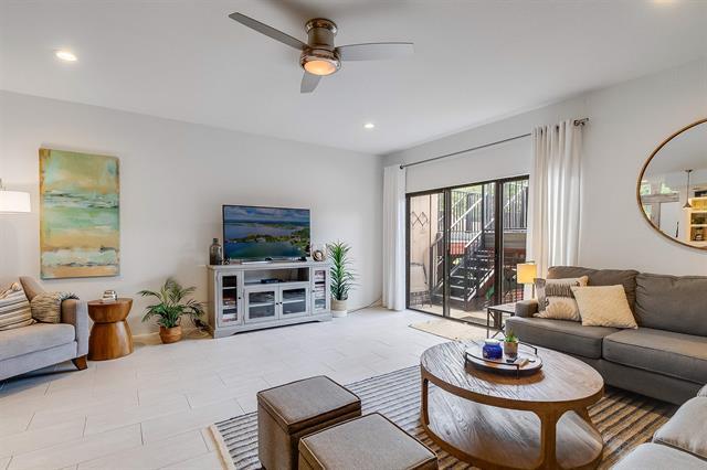 613 Hi Circle North # E, Horseshoe Bay, TX 78657