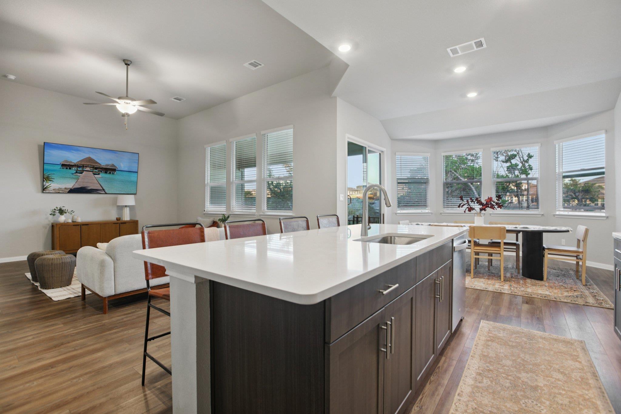 357 Cathedral Mountain Dr, Dripping Springs, TX 78620