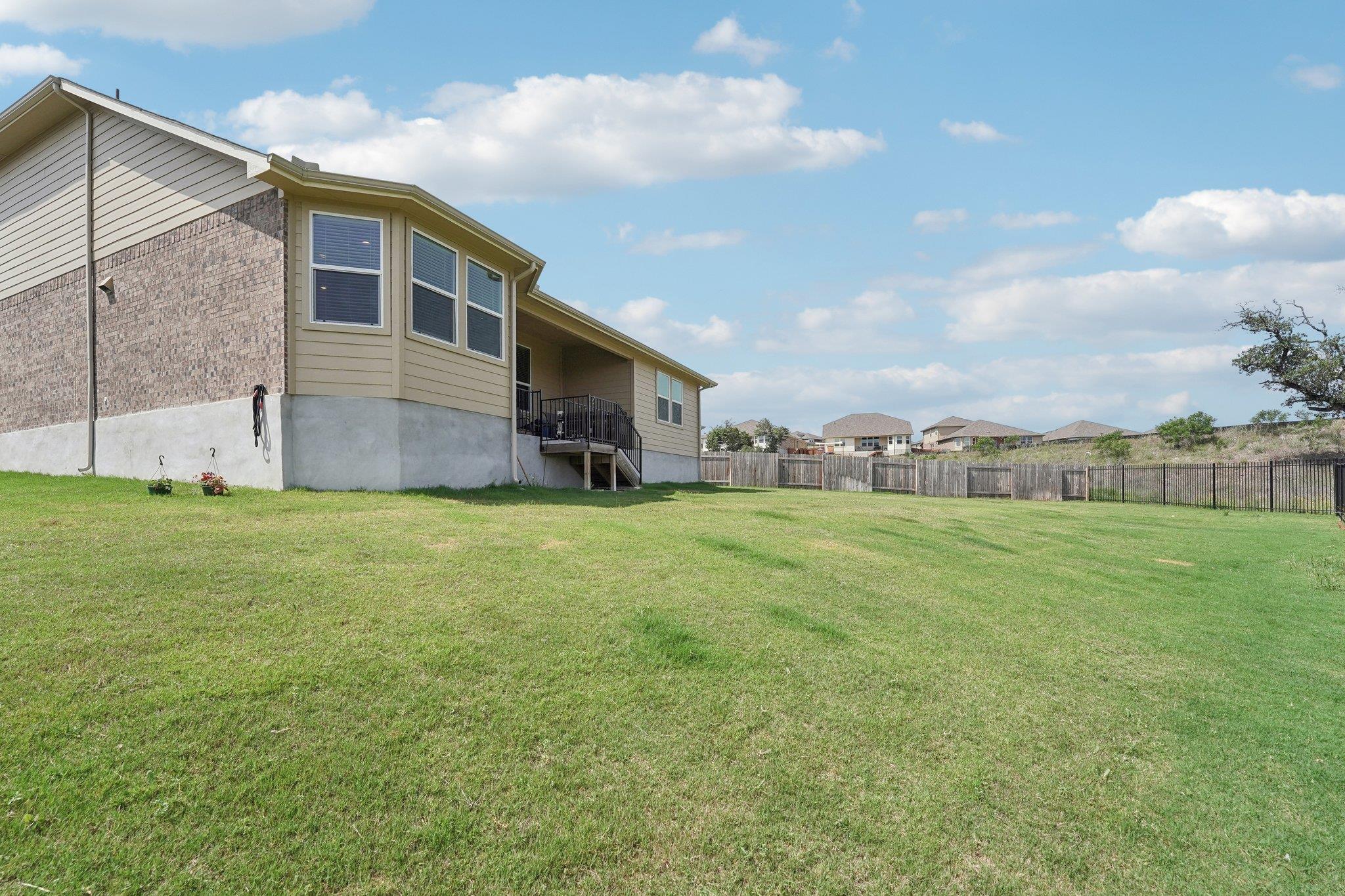 357 Cathedral Mountain Dr, Dripping Springs, TX 78620