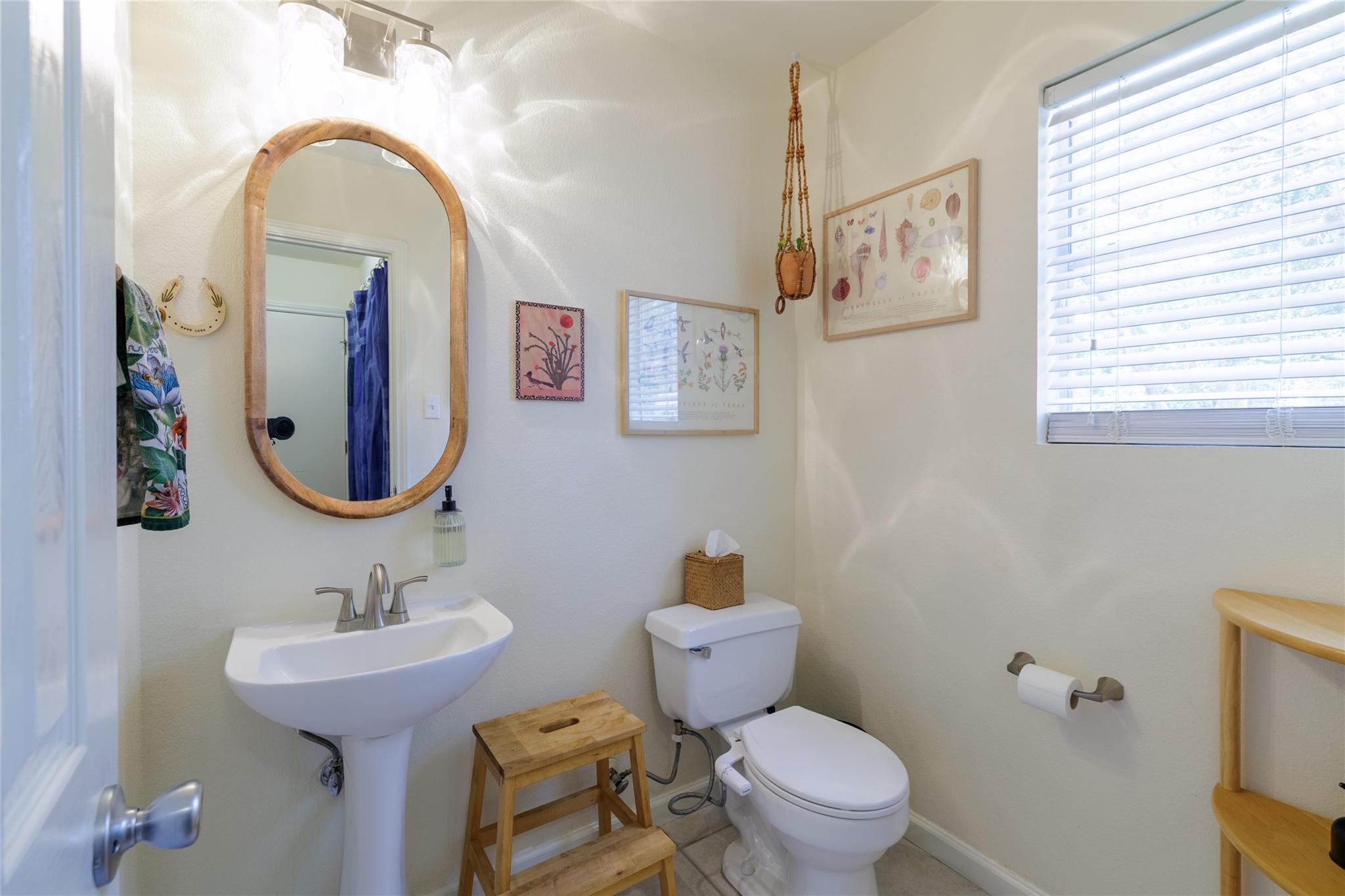 16704 Shipshaw River Cv, Leander, TX 78641