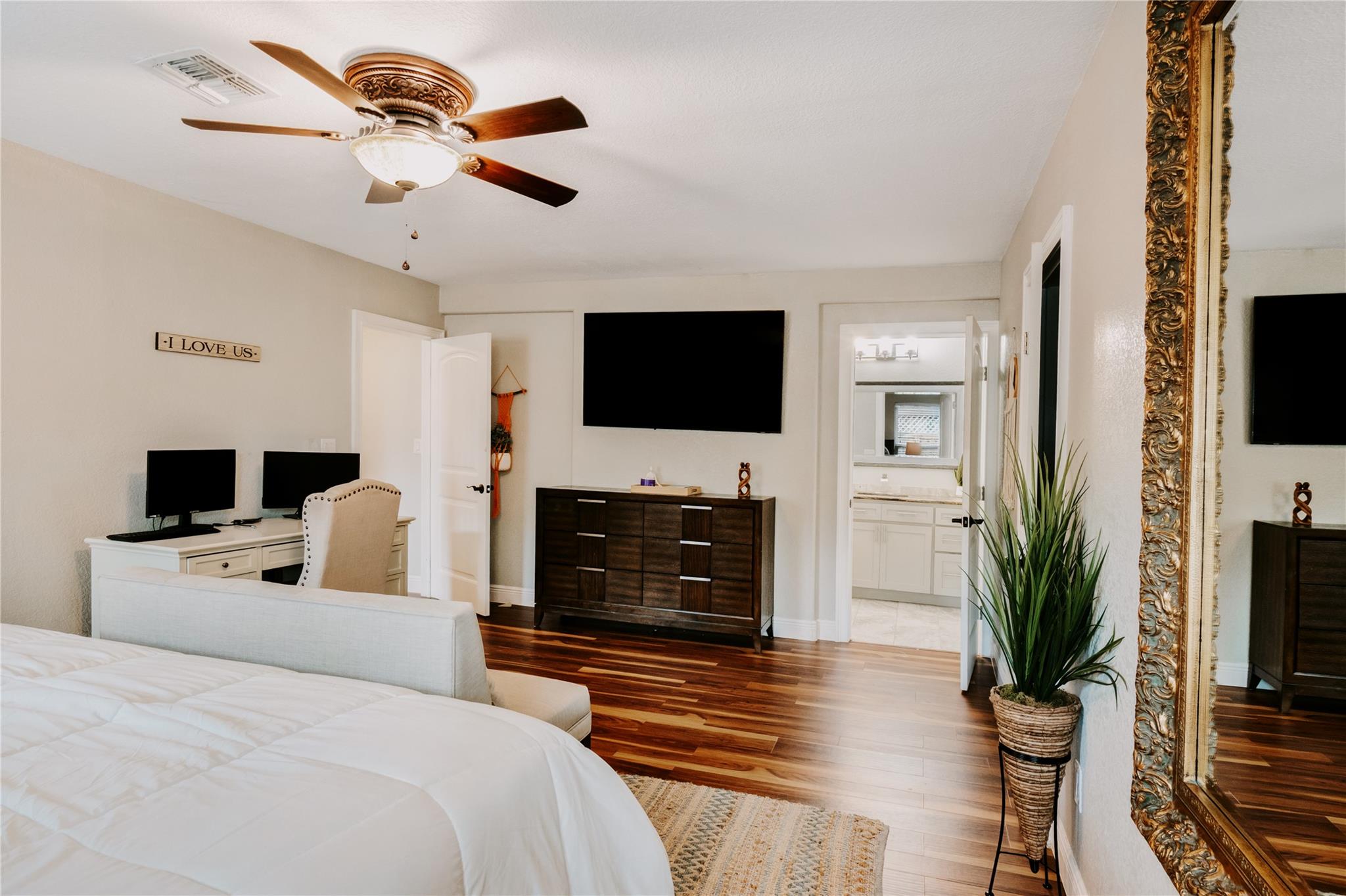 134 Sinclair St, Corpus Christi, TX 78411
